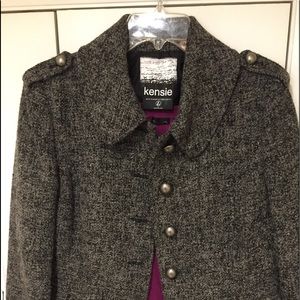 Jacket with patch pockets and epaulets